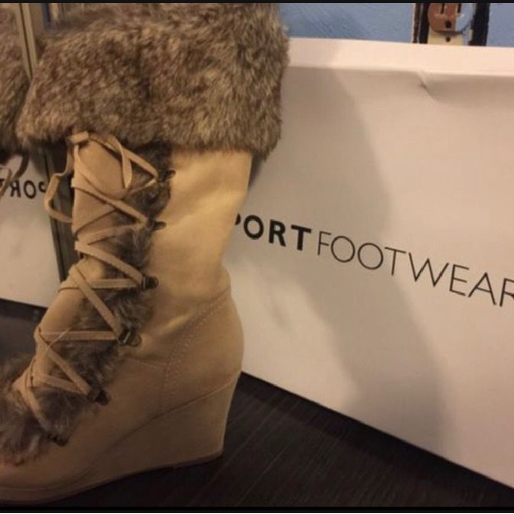 Women’s Sexy Fur Boots